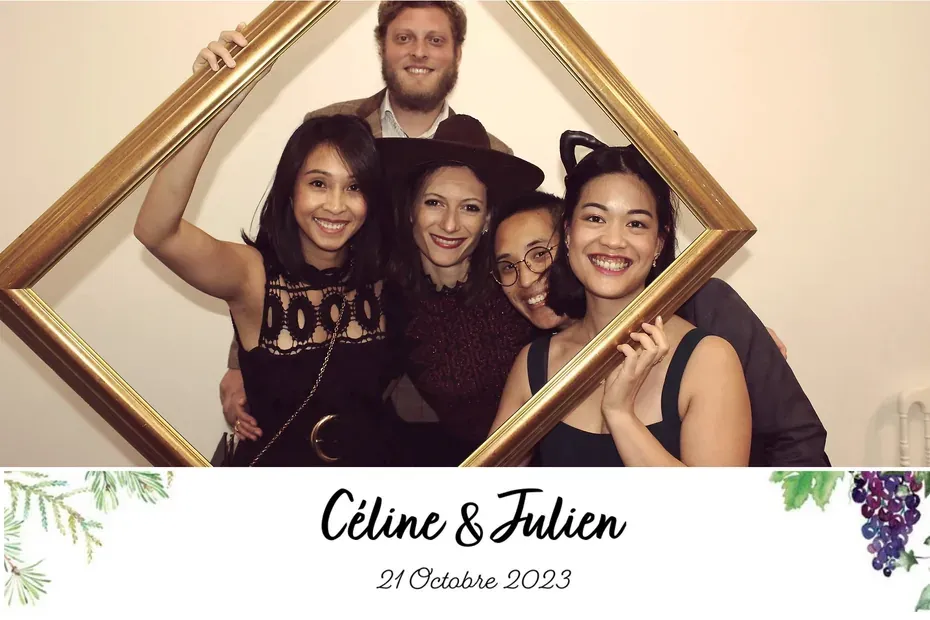 Masque d'impression photobooth, mariage : prénoms, date et motif repris du faire-part